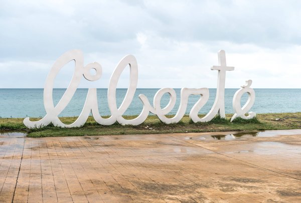 Souris avec charge sans fil : fin des câbles